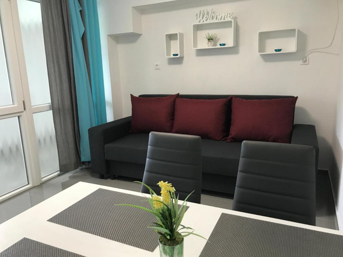 Tisza Gyöngye Apartmanház Apartamento Szeged Exterior foto